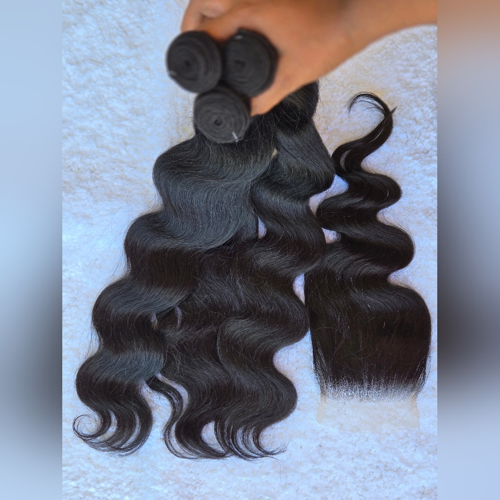 Black Wavy Hair Extensions with Natural Luster